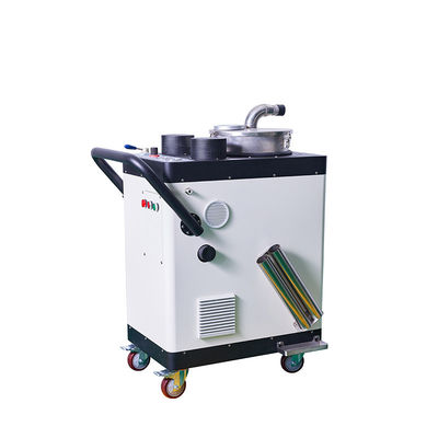 Συνεχής 8000L CNC Machine ψυκτικό καθαριστήρα δεξαμενής νερού απομακρυντή απορριμμάτων