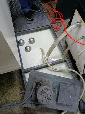 Διαχωριστικό υγρού πετρελαίου-νερού, ηλεκτρονικό καθαρισμό, αποστείρωση και αποσμητική, φιλτράρισμα ακαθαρσιών